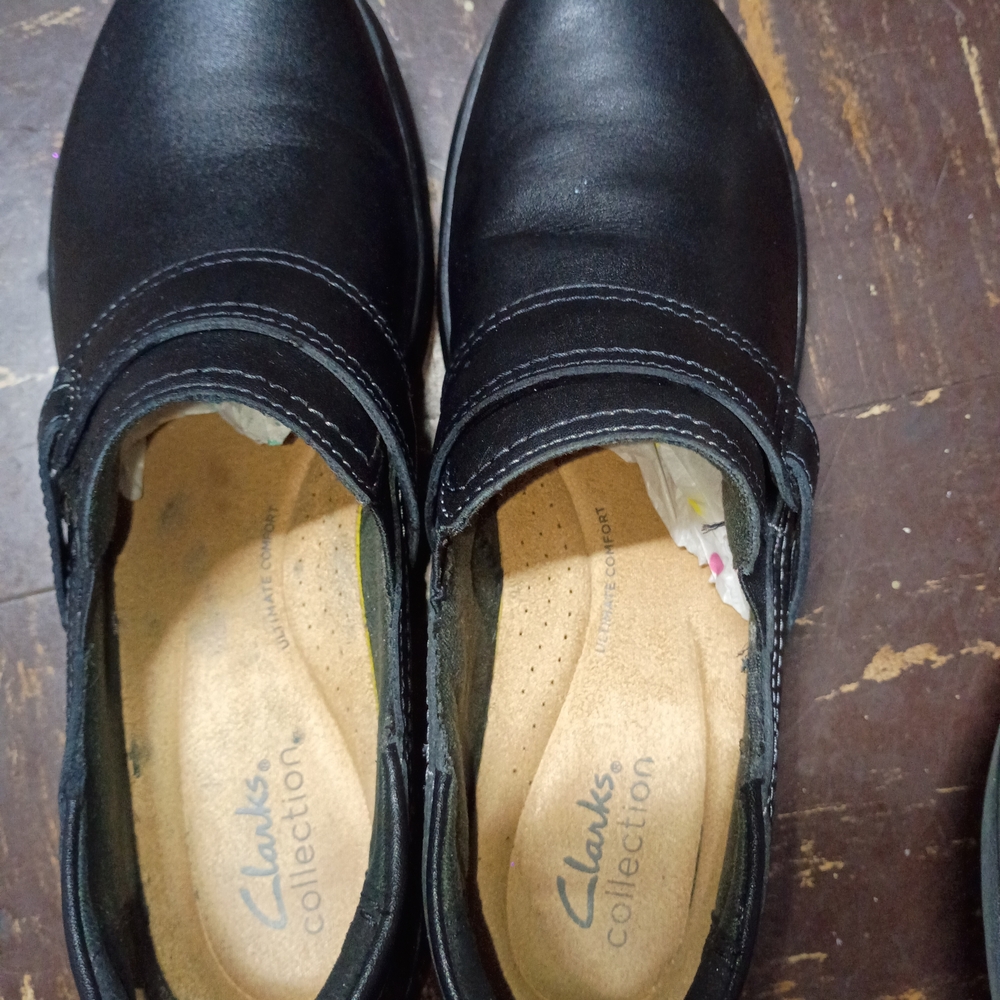 Clarks Women's Black Leather Shoes